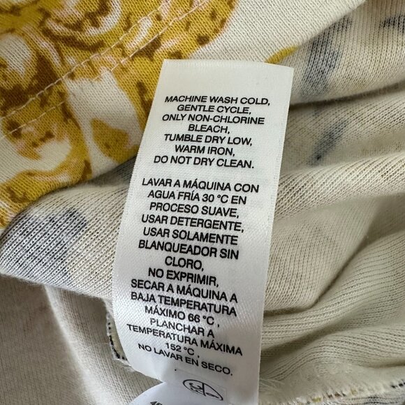 Chicos Scrolled Gold Scarf Tee Size XL 3 V-Neck Long Sleeve - Picture 7 of 12